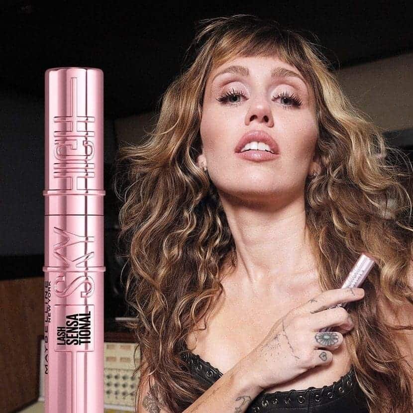 :https://www.maybelline.co.il/product/eye-makeup/mascara/lash-sensational-sky-high-mascara?variant=very-black&vtoactive=1