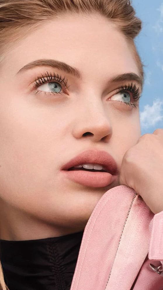 -/media/project/loreal/brand-sites/mny/emea/il/makeup-tips/eye-makeup/black-or-brown-mascara/black-or-brown-mascara-article-img-m.jpg?rev=3dc6cb81c36249109590a86a56224647